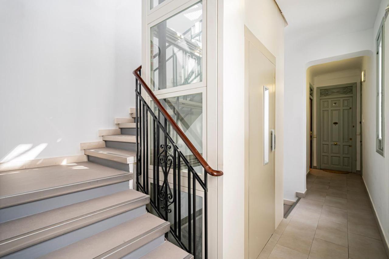 For You Rentals Apartamento Temporal Delicias Madrid Atocha Dva6 Екстериор снимка